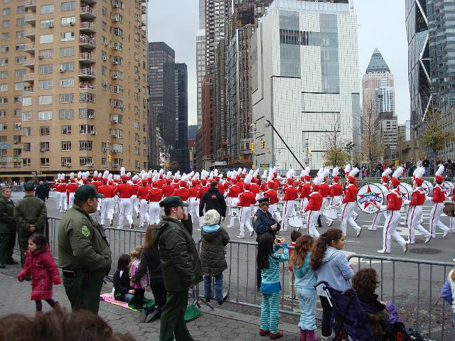 2009 Thanksgiving Parade-20